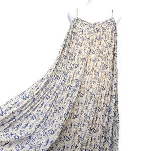EASEL Pleated Floral Maxi Dress Womens M Blue Ivory Cottagecore Boho Summer NWT